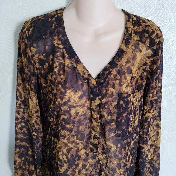 Merona Lightweight Printed 1/2 Button Down Blouse Top Size Women's XS - Picture 3 of 11